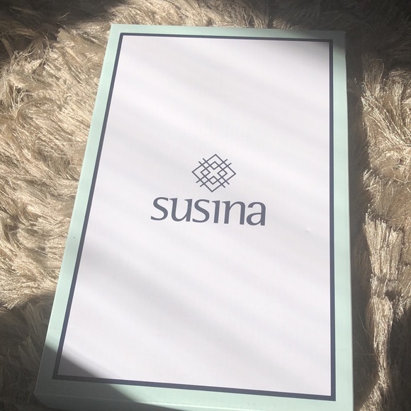 AMAZING DEAL ⭐️NWOT- Susina snakeskin sandals $15 - Picture 7 of 7